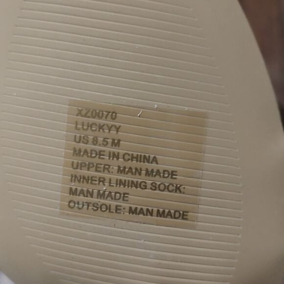 NIB Pizz Annu 8.5 Luckyy tan block heel sandal strappy - Picture 5 of 7